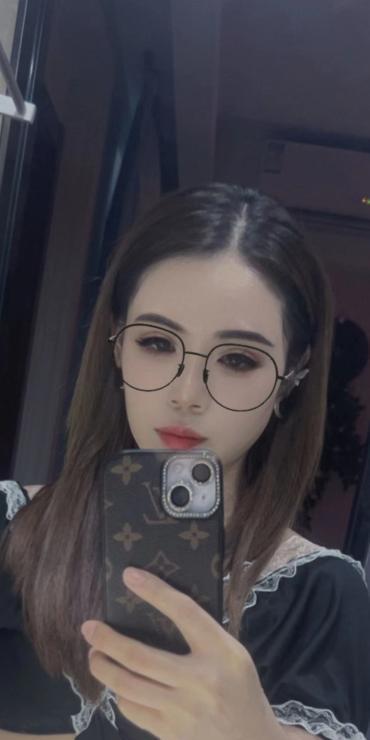 湖塘少妇
