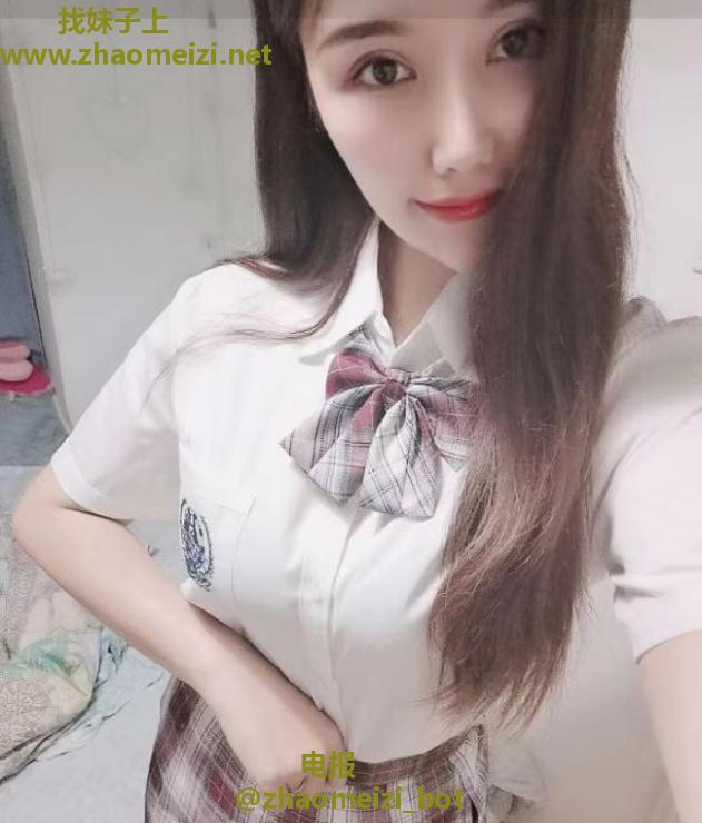 菲菲姐大奶瓶