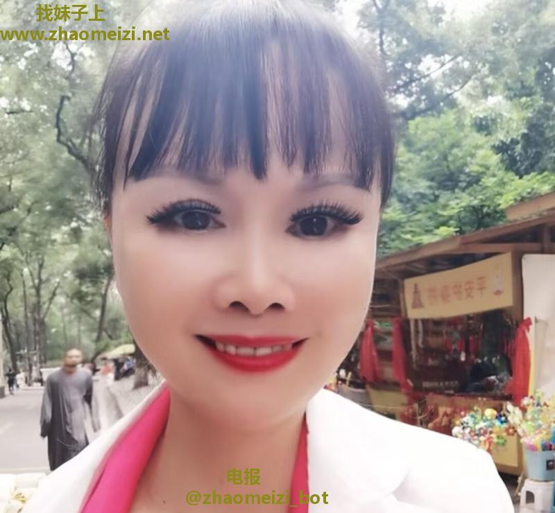巴南花姐熟女小姐姐