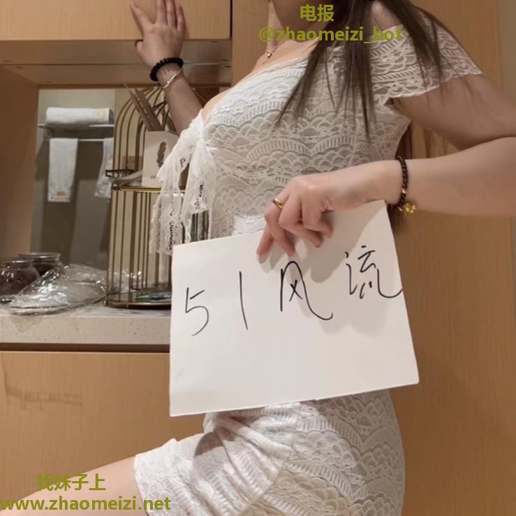 颜射大胸少妇