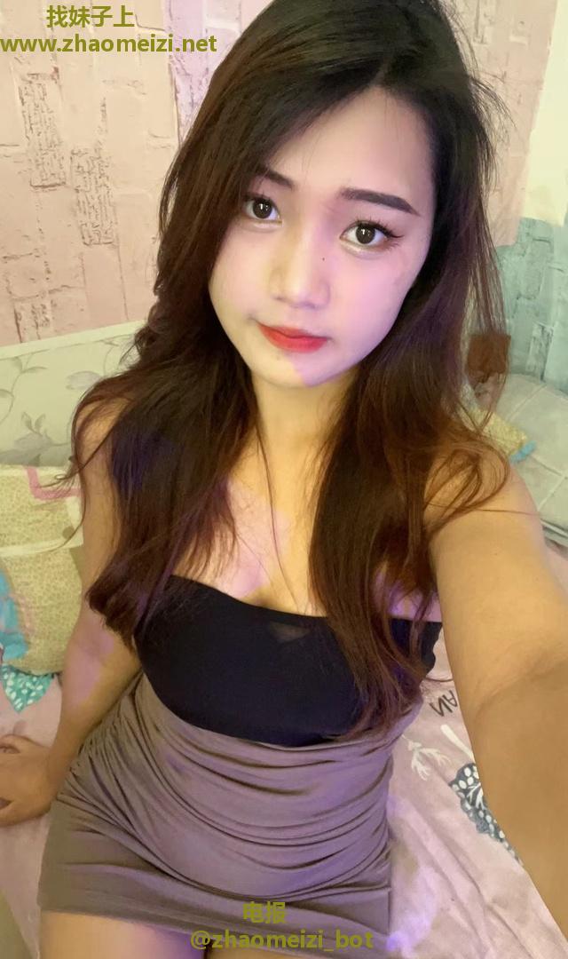 喜欢穿丝袜的妹妹