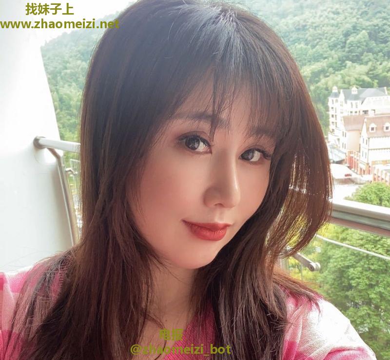 丰满大胸抓龙筋很好