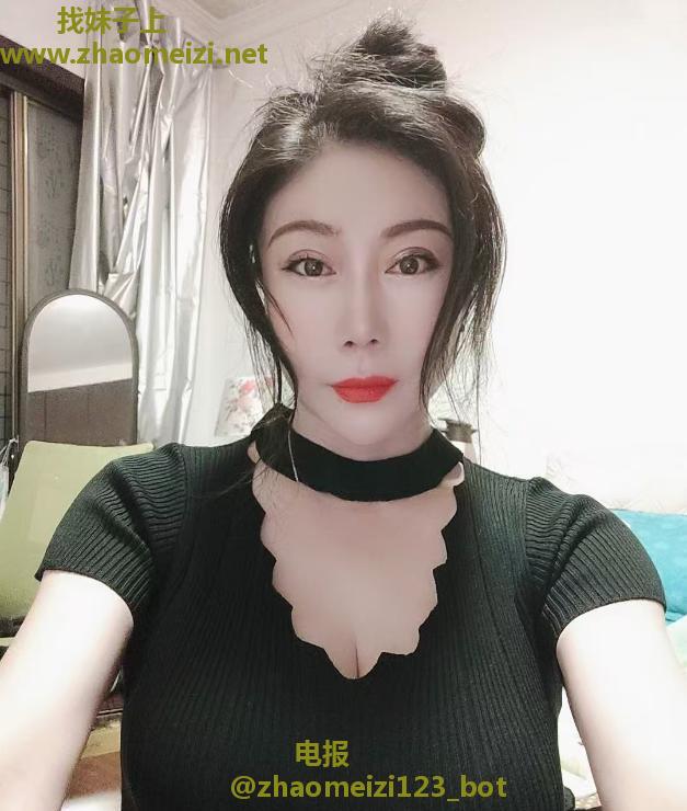 东北大胸少妇