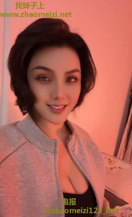 罗湖圆臀大奶骚妇