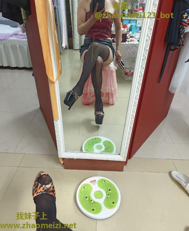 白云风骚SM少妇