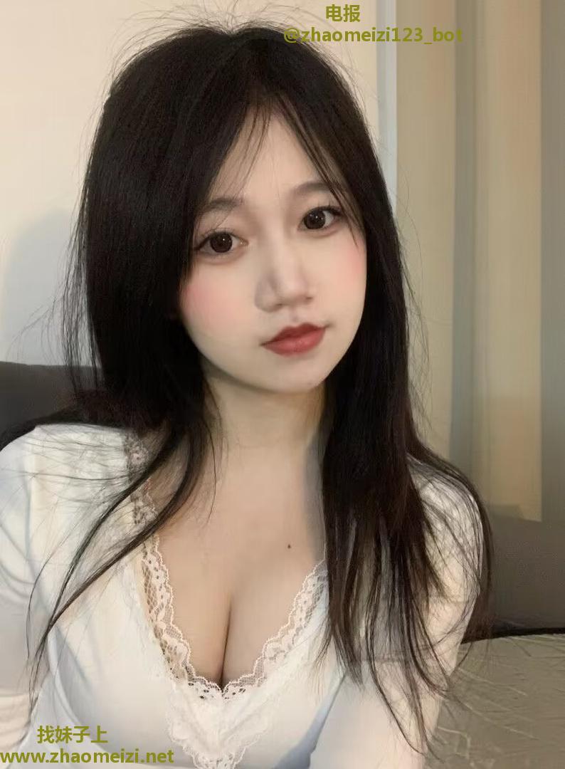  刚下海的学妹上下粉嫩