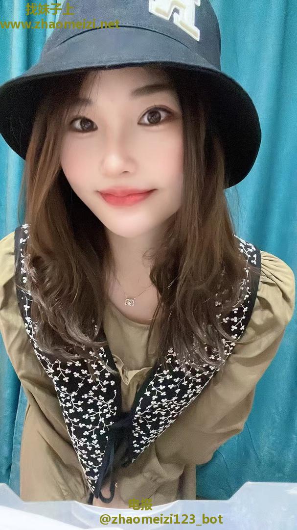 丰满情趣妹子悦悦