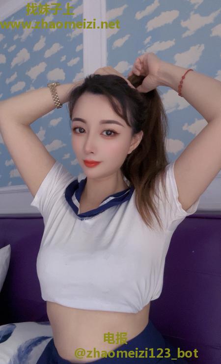 服务型菲菲老师
