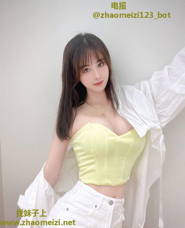 人美胸大颜值妹子