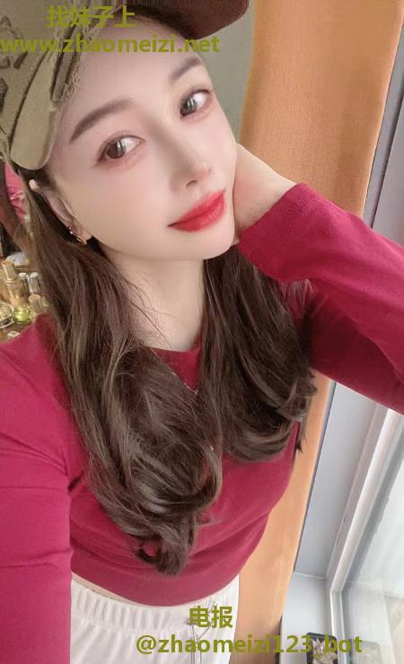 南方风韵犹存美乳娘