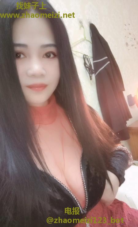 黄泥磅大胸少妇姐