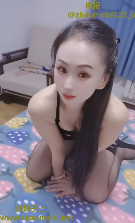 腰细屁股大的小骚货