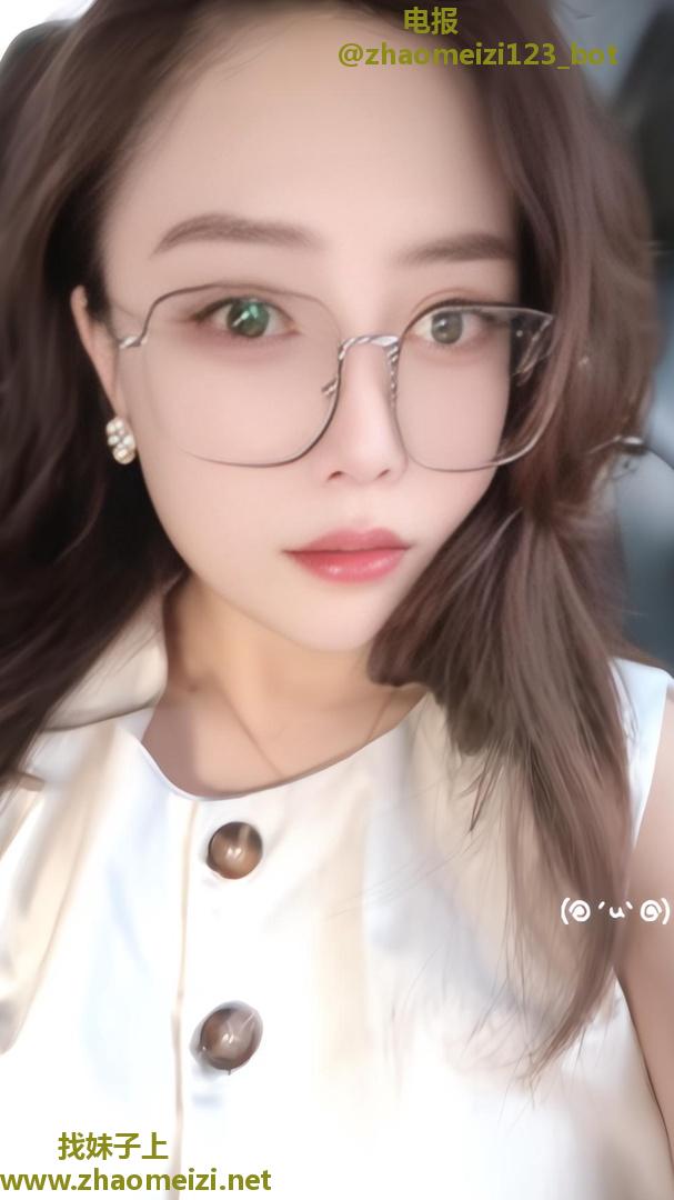 白云萱萱 性感御姐