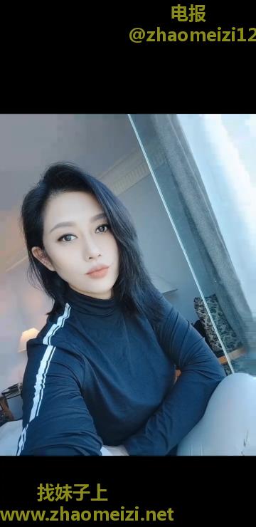 高冷气质少妇