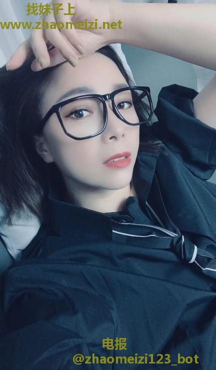 广州眼镜姐姐