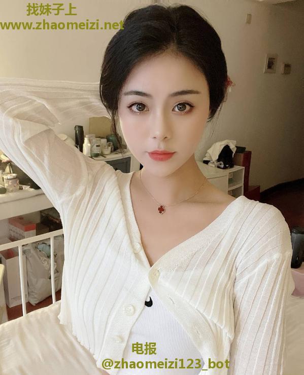 可爱性感纯欲女友