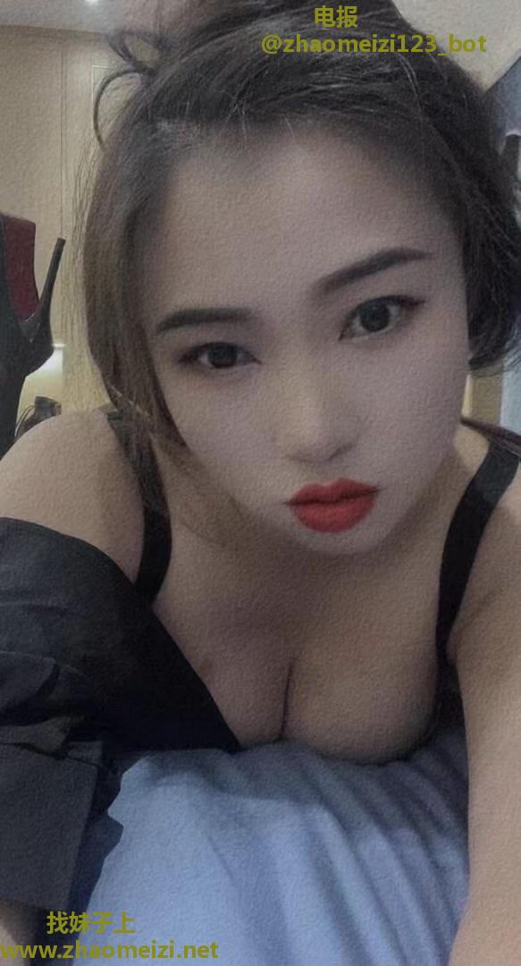 大理情趣少妇
