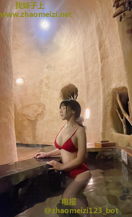 白嫩小少妇