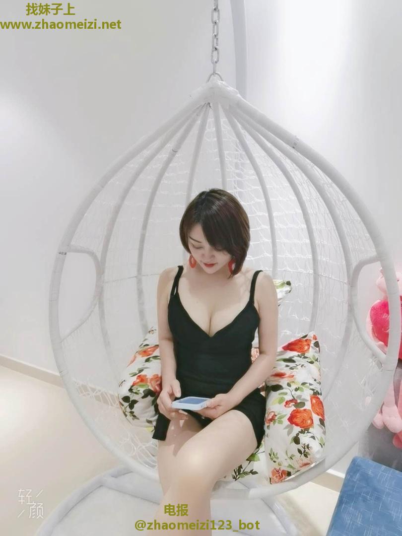 白云新人小姐姐