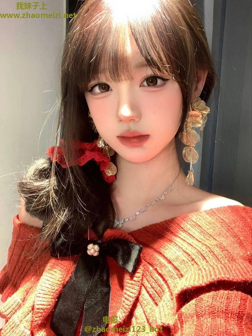 性感瑜伽老师湿妹
