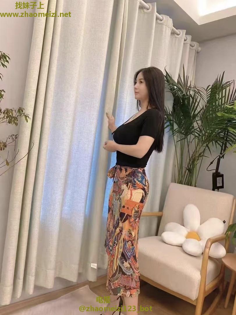 性感妩媚小少妇