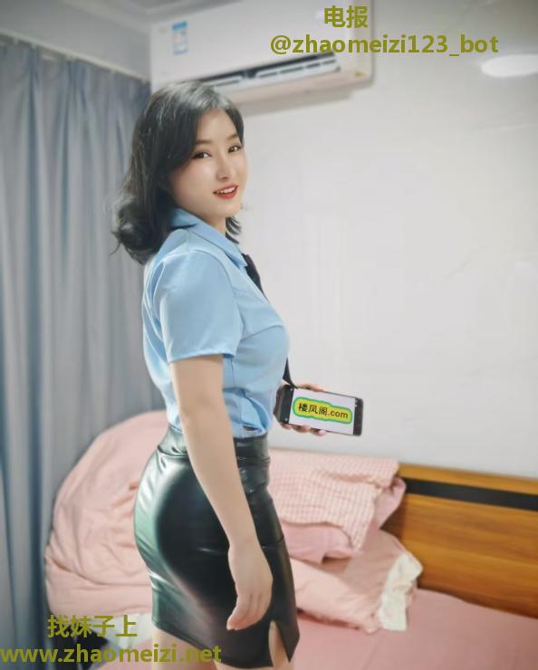 福田娇小健身少妇