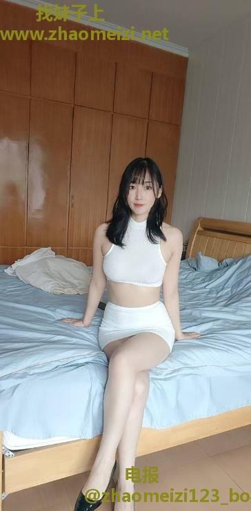 新北腿长妹子