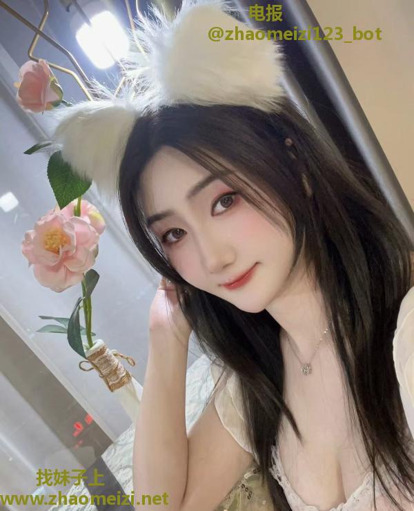 苗条细腰淑女晚晚