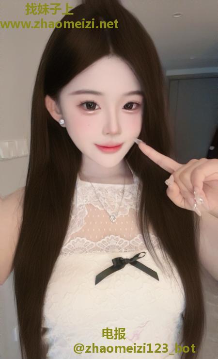 布丁颜值嫩妹