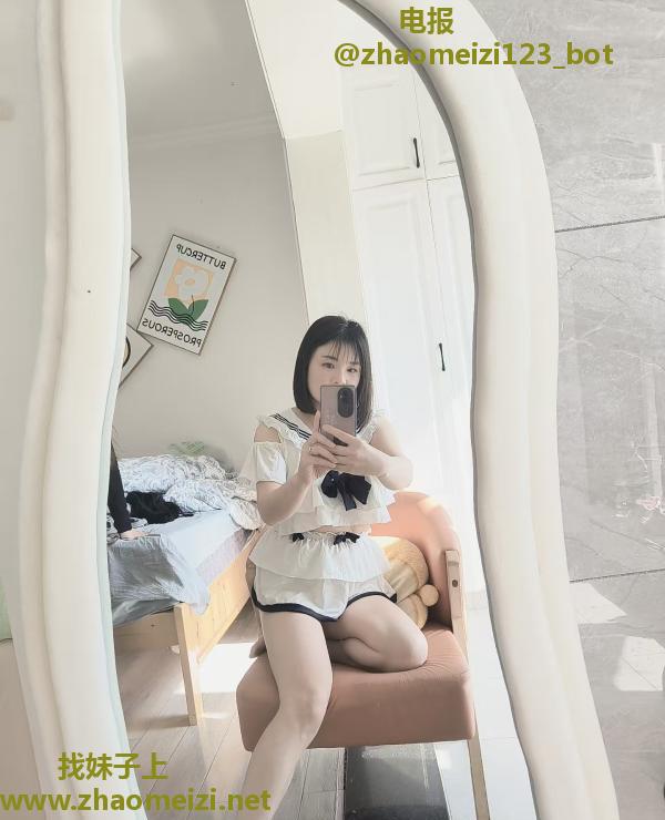 汉口大胸可爱老师