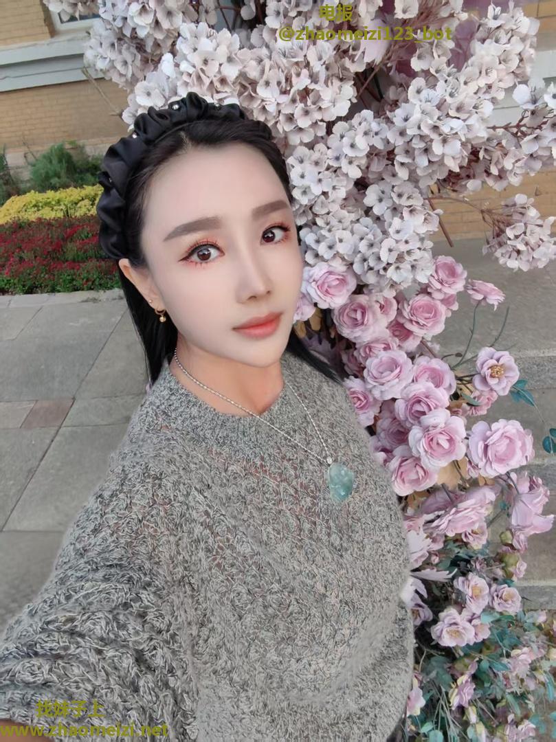 颜值高服务好小姐姐