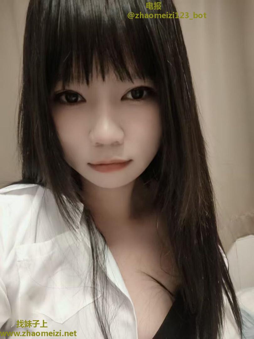 龙华清湖新村小少妇