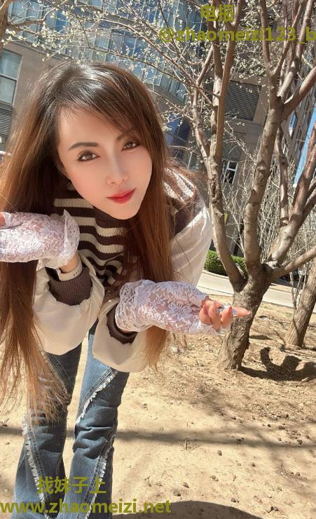 朝阳大胸骚妹子