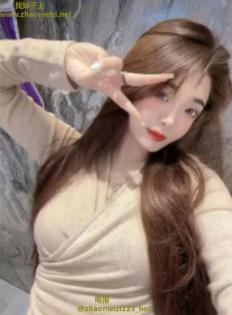 三点粉嫩少女小佳