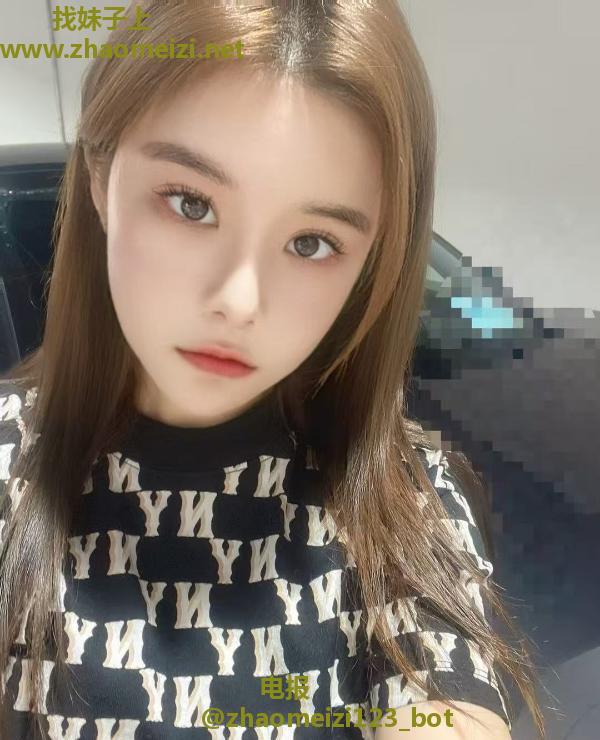 大胸美女媛媛