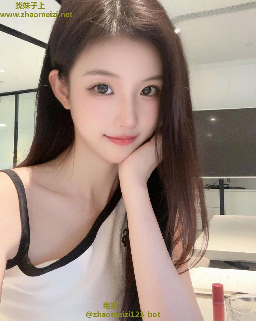 纯欲性感极品美鲍萱萱
