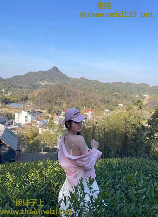杭州巨乳萝莉