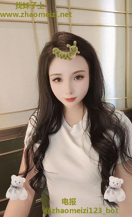 甜美风骚少妇彤彤