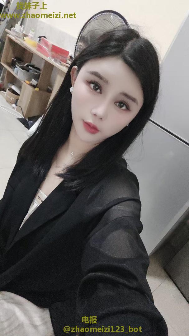 颜值高服务好小姐姐