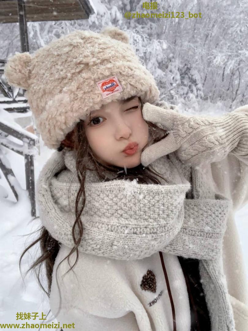 纯欲白虎性感美鲍馨儿
