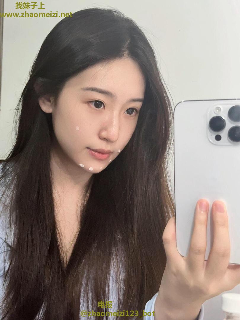 成都自做自聊的极品妹子