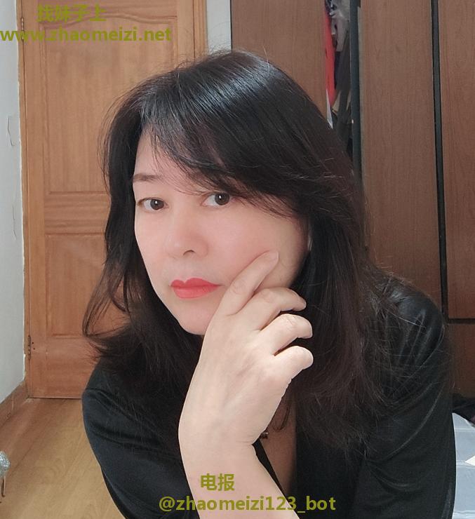 鼓楼三通小姐姐