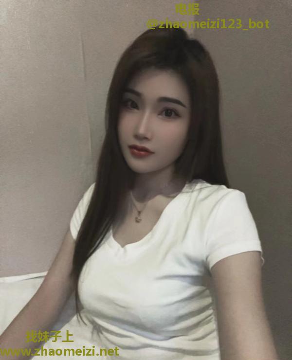 苗条老师阿美