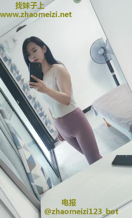 苗条活好骚妇