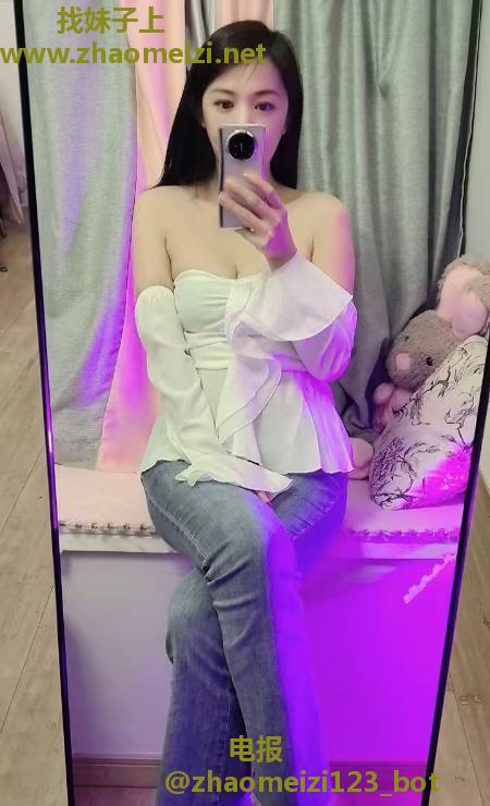 成都姐妹花依灵儿