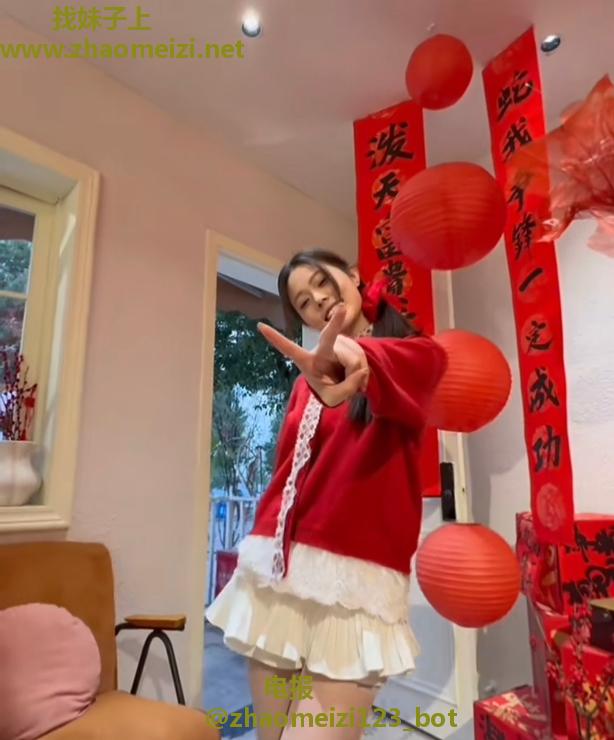 性感美丽兼职小美女