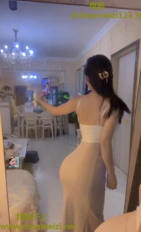 罗湖妩媚多姿的段美美