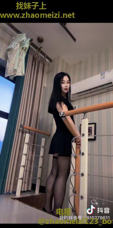 庐阳四里河长腿姐姐