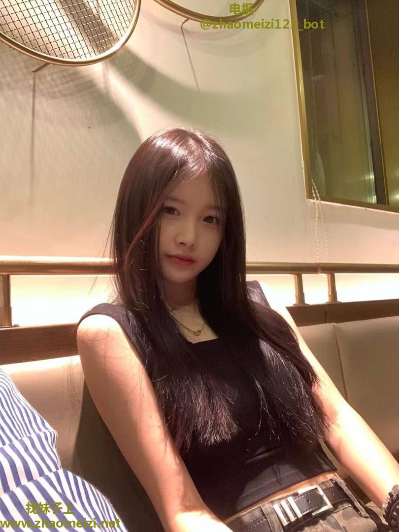 03反差学妹