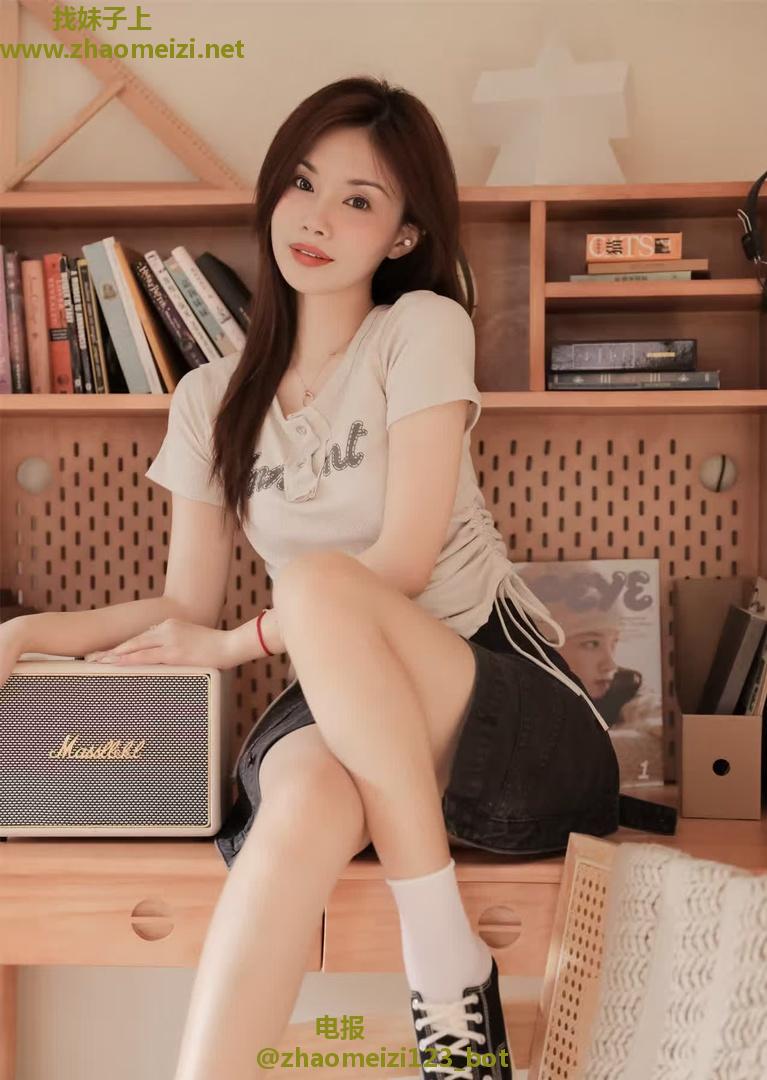 青春活力小姐姐